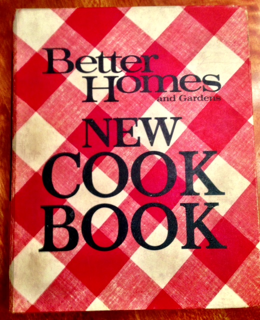 Better Homes and Garden Cook Book  www.mytributejournal.com