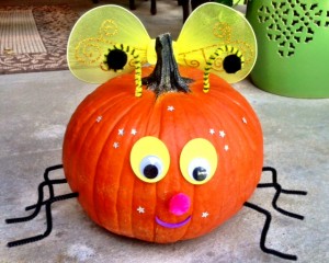 Decorating Pumpkins! www.mytributejournal.com