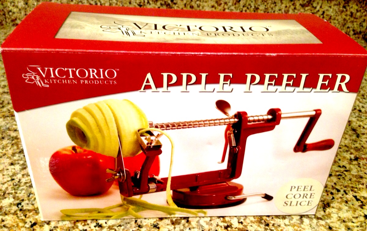 Victorio Apple Peeler! www.mytributejournal.com